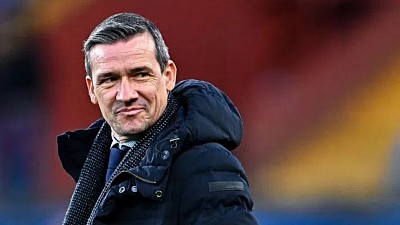 Ds Genoa: “Conta tantissimo tenere Vieira, ha alzato livello di tutti. E vogliamo Pio Esposito”